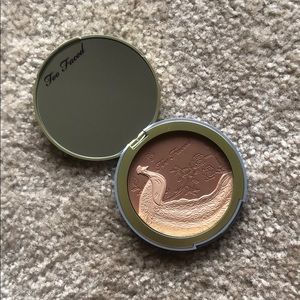 Too Faced Natural Lust Bronzer